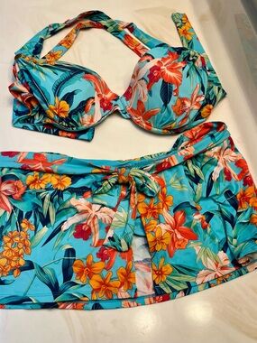 Tommy Bahama Floriana Bikini Top and Skirted Swim Bottom Sz L